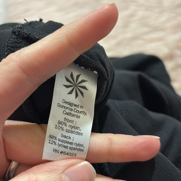 Athleta Highline Hybrid Ankle Tight Pants sz 4 - Picture 8 of 8